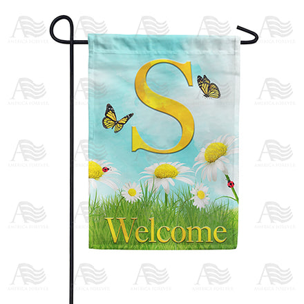 America Forever Loves Me, Loves Me Not Monogram Garden Flag