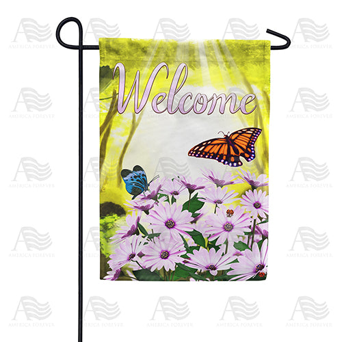 America Forever Daisies in the Woods Garden Flag