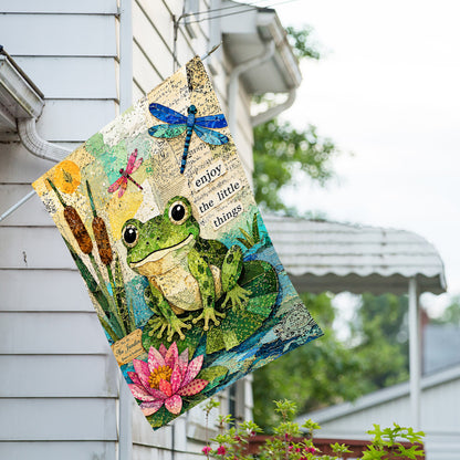 America Forever Frog on Lily Pad Enjoy Little Things House Flag