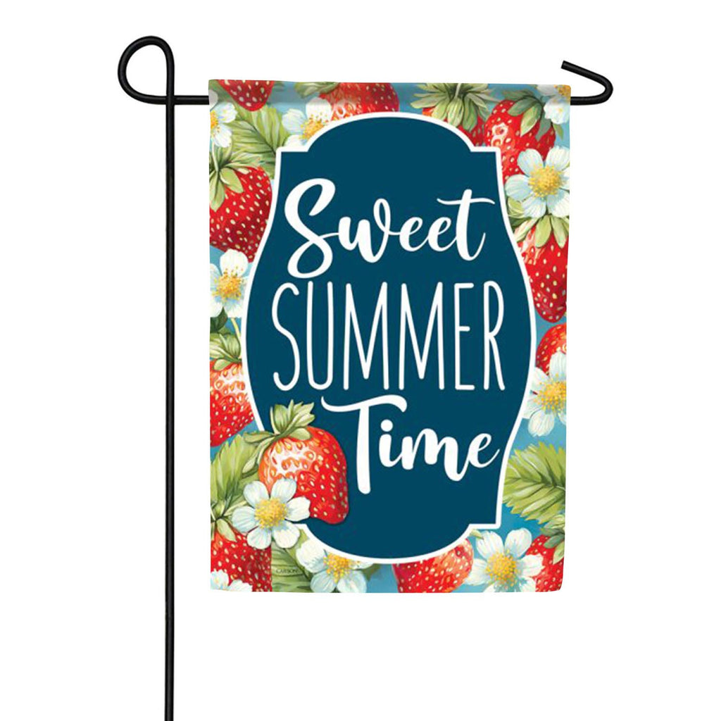 Carson Strawberry Summer Garden Flag