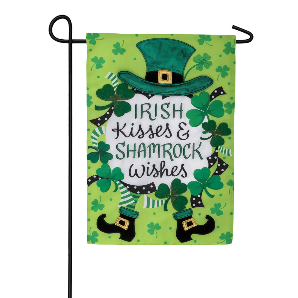 Custom Decor Irish Kisses Applique Garden Flag