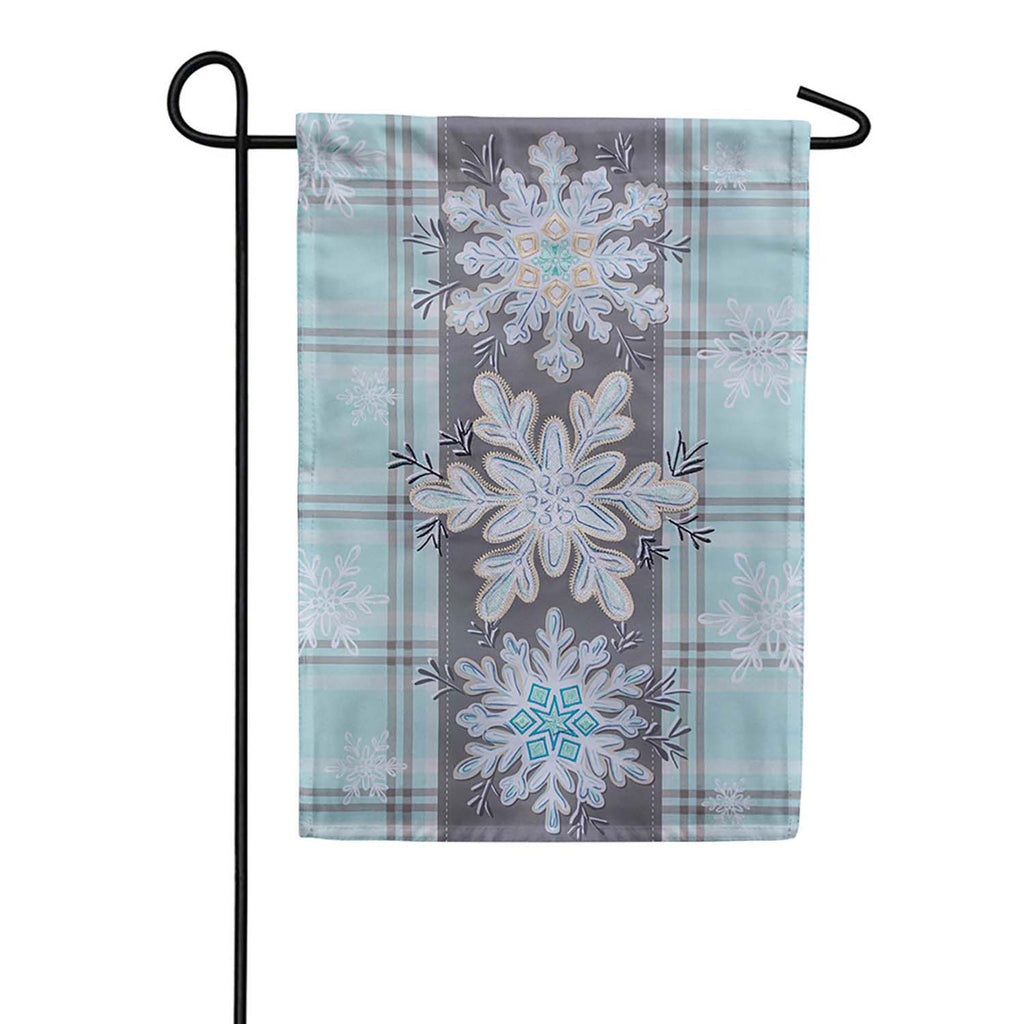 Evergreen Snowflake Trio Applique Garden Flag