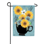 Magnet Works Garden Flag - Flowery Teacup