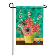 Magnet Works Garden Flag - Spring Blossoms
