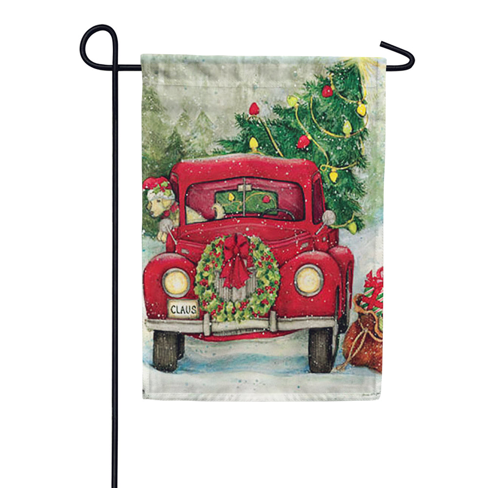Magnet Works Bringing Home the Tree Garden Flag