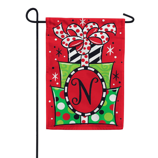 Gift Stack Monogram N Garden Flag