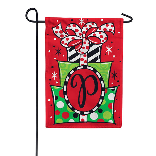 Gift Stack Monogram P Garden Flag