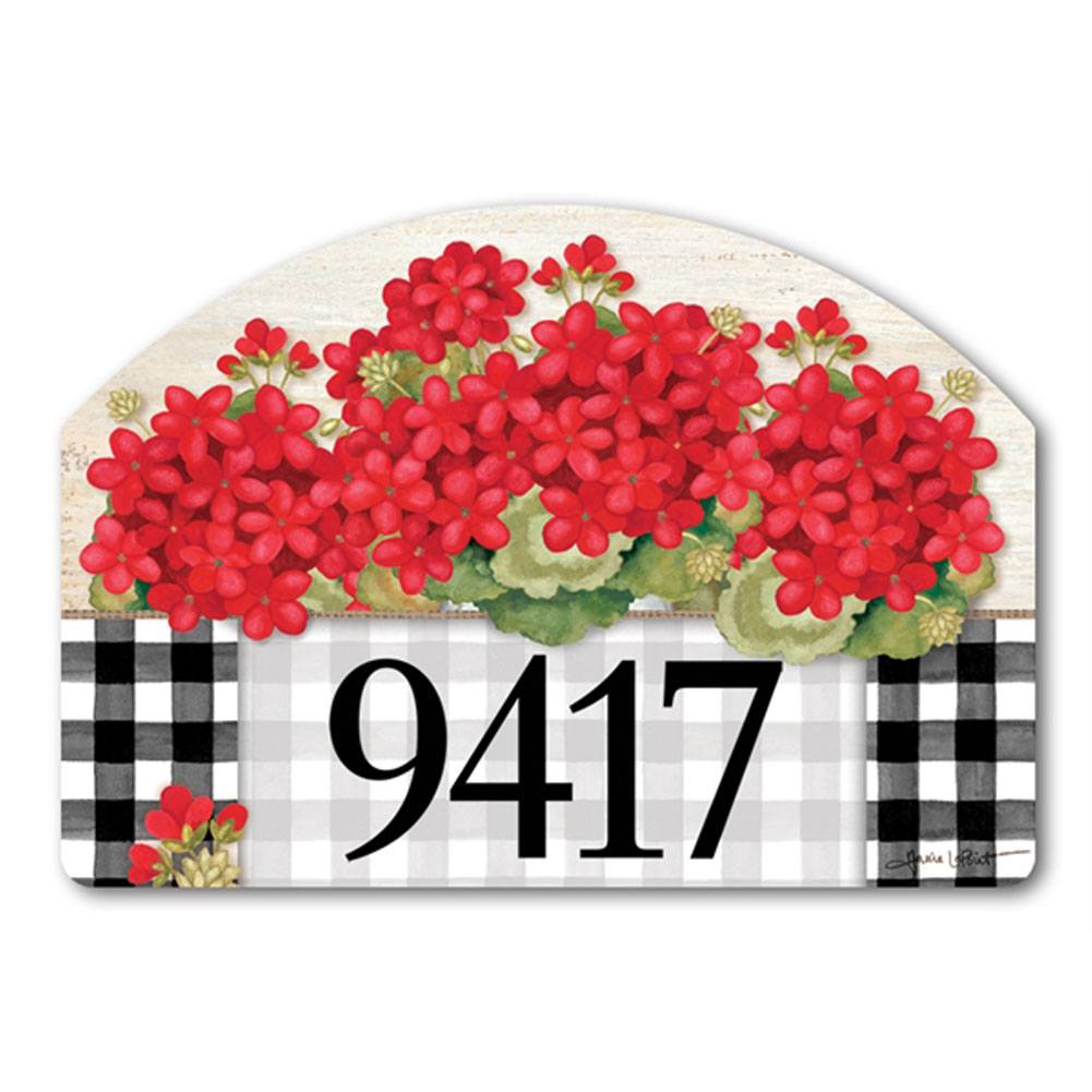 Magnet Works Yard DeSign - Geranium Blooms